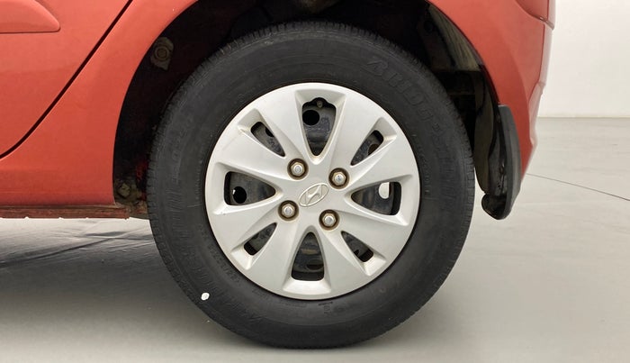 2011 Hyundai i10 SPORTZ 1.2 KAPPA2, Petrol, Manual, 30,259 km, Left Rear Wheel