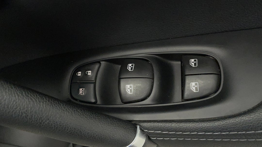 Drivers Side Door Panel Controls