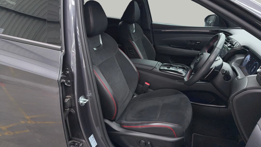 2023 Hyundai Tucson Highlander N Line (AWD) No Srf, Automatic, 54864 km, Right Side Front Door Cabin View