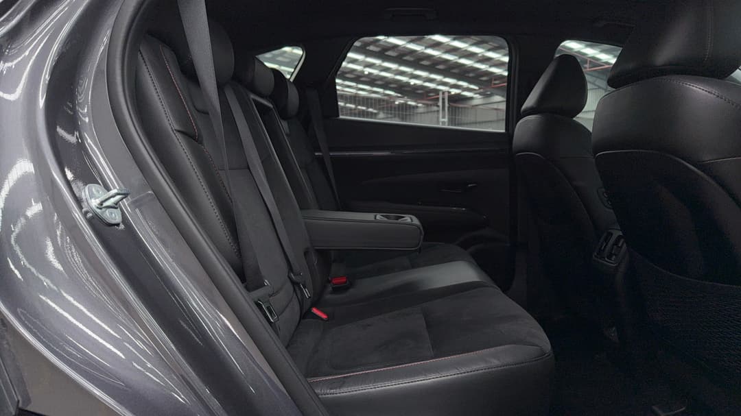 2023 Hyundai Tucson Highlander N Line (AWD) No Srf, Automatic, 54864 km, Right Side Rear Door Cabin View