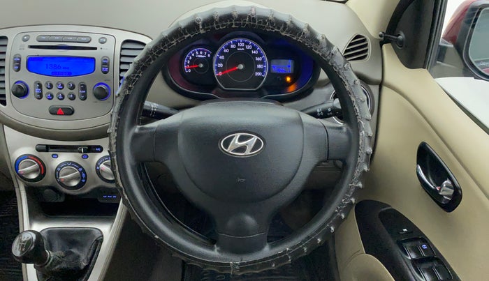 2014 Hyundai i10 SPORTZ 1.1 IRDE2, Petrol, Manual, 47,255 km, Steering Wheel Close Up