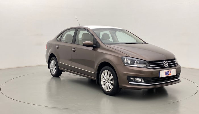 2016 Volkswagen Vento HIGHLINE 1.2 TSI AT, Petrol, Automatic, 64,173 km, Right Front Diagonal