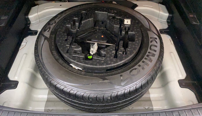 2016 Hyundai Creta SX PLUS 1.6 PETROL, Petrol, Manual, 91,001 km, Spare Tyre