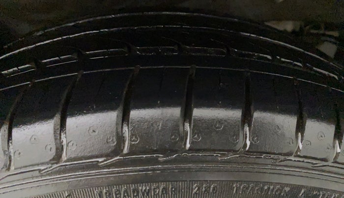 2016 Honda City 1.5L I-VTEC VX, Petrol, Manual, 80,283 km, Left Front Tyre Tread
