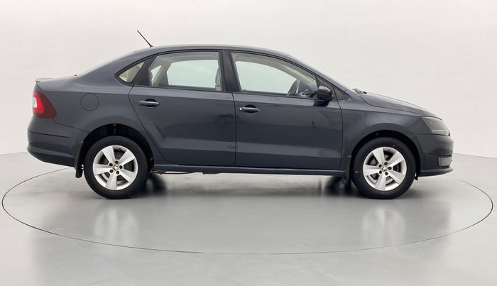 2016 Skoda Rapid 1.5 TDI AT STYLE PLUS, Diesel, Automatic, 55,121 km, Right Side View