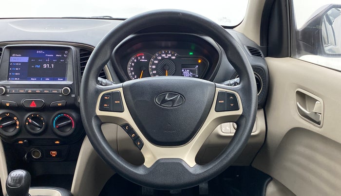 2018 Hyundai NEW SANTRO ASTA 1.1 MT, Petrol, Manual, 53,605 km, Steering Wheel Close Up
