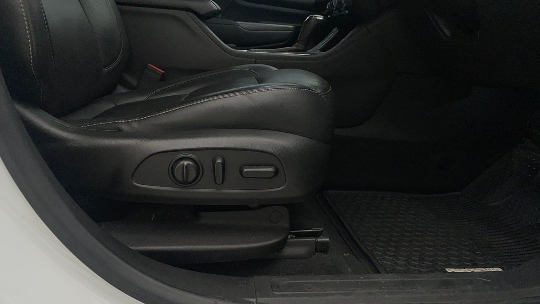 2019 Holden Acadia Ltz (awd), Automatic, 72091 km, Drivers Side Adjustment Panel