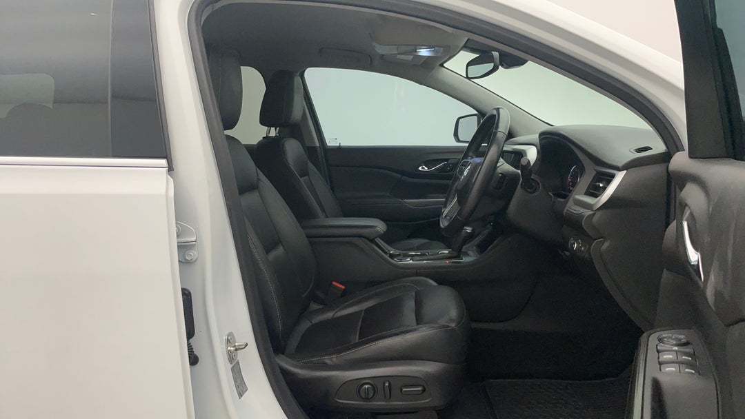 2019 Holden Acadia Ltz (awd), Automatic, 72091 km, Right Side Front Door Cabin View