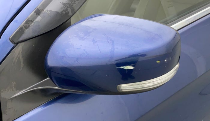 2017 Maruti Ciaz ALPHA  AT 1.4  PETROL, Petrol, Automatic, 85,691 km, Left rear-view mirror - Minor scratches