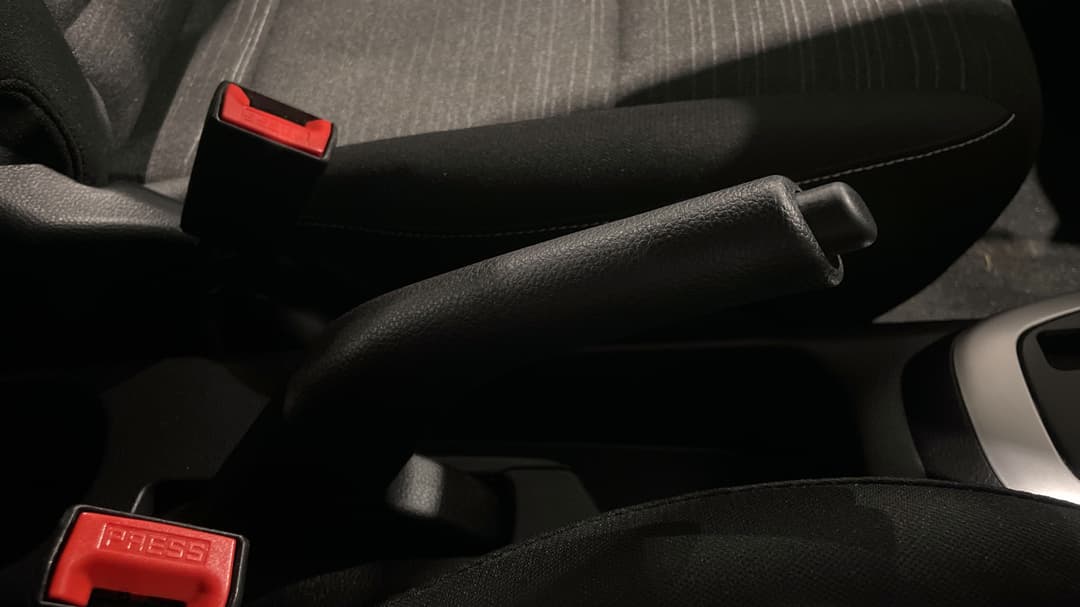 2023 Kia Picanto S (pe), Automatic, 23357 km, Handbrake
