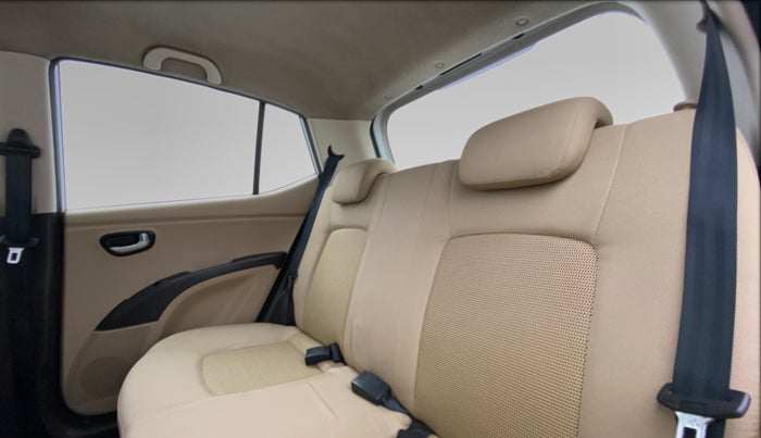 2010 Hyundai i10 SPORTZ 1.2, Petrol, Manual, 37,238 km, Right Side Rear Door Cabin View