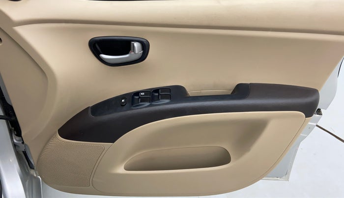 2010 Hyundai i10 SPORTZ 1.2, Petrol, Manual, 37,238 km, Driver Side Door Panels Control