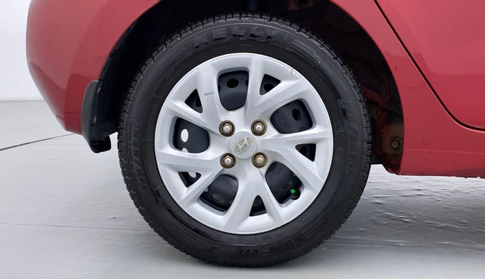 2017 Hyundai Grand i10 magna 1.2 crdi, Diesel, Manual, 58,454 km, Right Rear Wheel