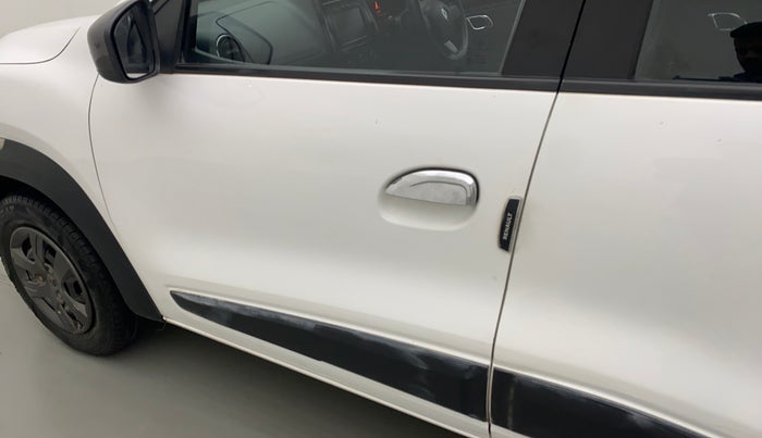 2019 Renault Kwid RXT 1.0 AMT (O), Petrol, Automatic, 33,830 km, Front passenger door - Paint has faded