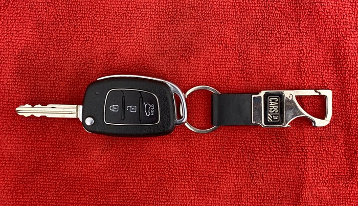 2017 Hyundai Elite i20 ASTA 1.2, Petrol, Manual, 52,610 km, Key Close Up