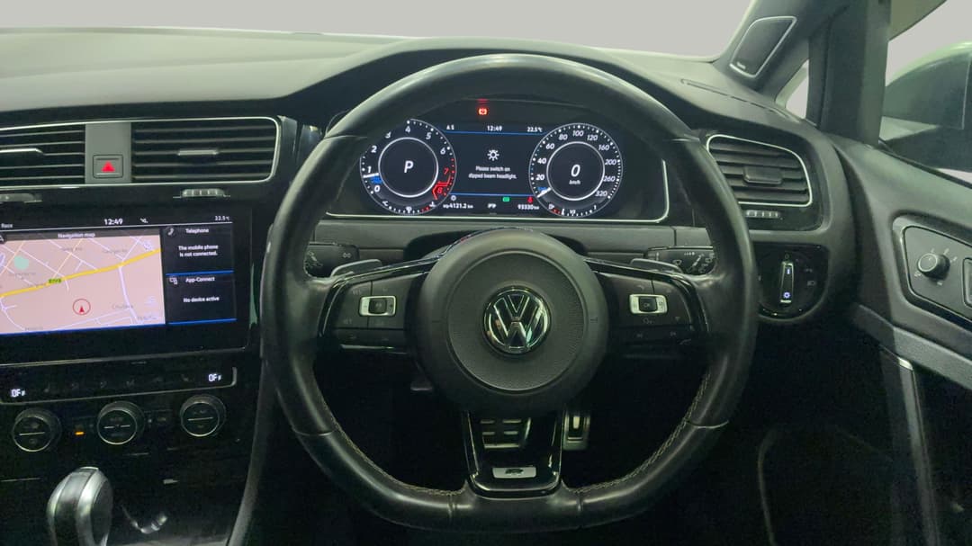 2018 Volkswagen Golf R, Automatic, 93330 km, Steering Wheel Close-up