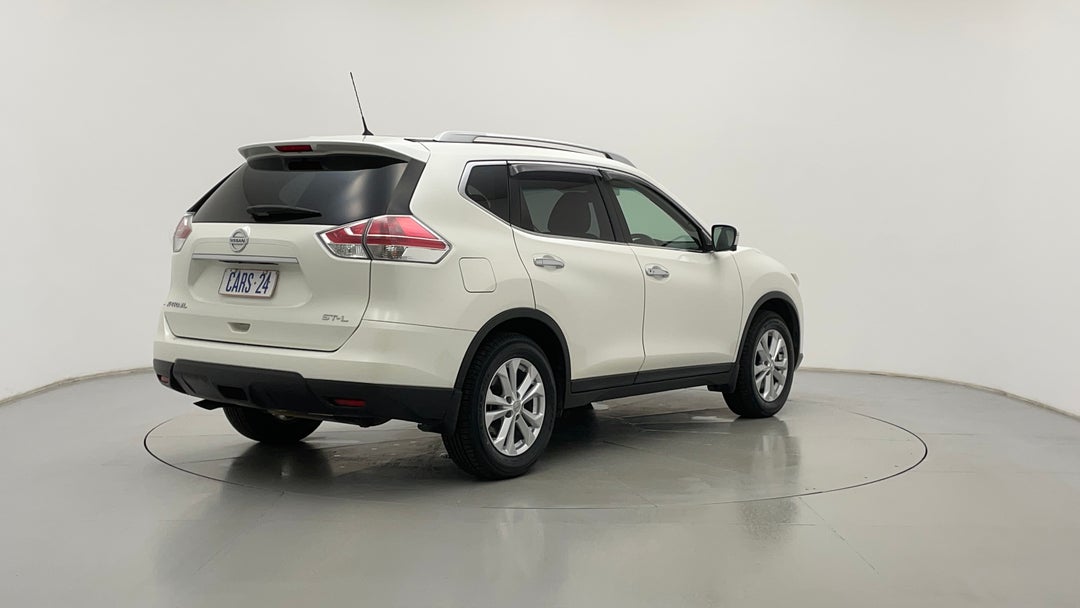 Right Back Diagonal (45- Degree) View