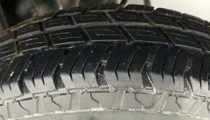 2018 Maruti Alto 800 LXI, Petrol, Manual, 9,332 km, Left Rear Tyre Tread