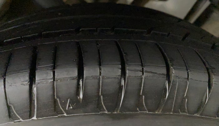 2010 Maruti Alto K10 VXI, Petrol, Manual, 59,489 km, Left Rear Tyre Tread