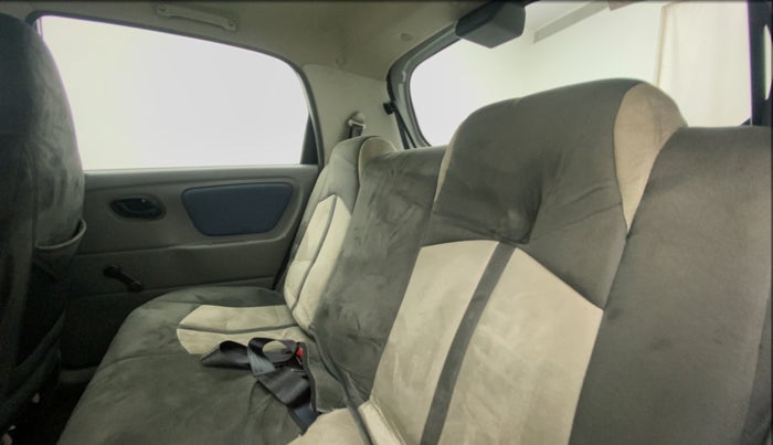 2010 Maruti Alto K10 VXI, Petrol, Manual, 59,489 km, Right Side Rear Door Cabin