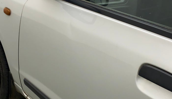 2010 Maruti Alto K10 VXI, Petrol, Manual, 59,489 km, Front passenger door - Slightly dented