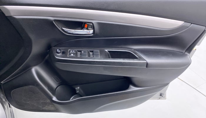 2018 Maruti Ciaz 1.4 S, Petrol, Manual, 62,849 km, Driver Side Door Panels Control
