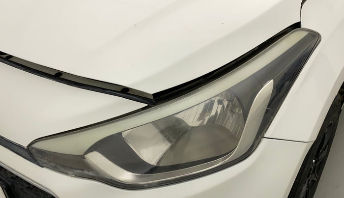 2017 Hyundai Elite i20 SPORTZ 1.2, Petrol, Manual, 64,237 km, Left headlight - Minor scratches