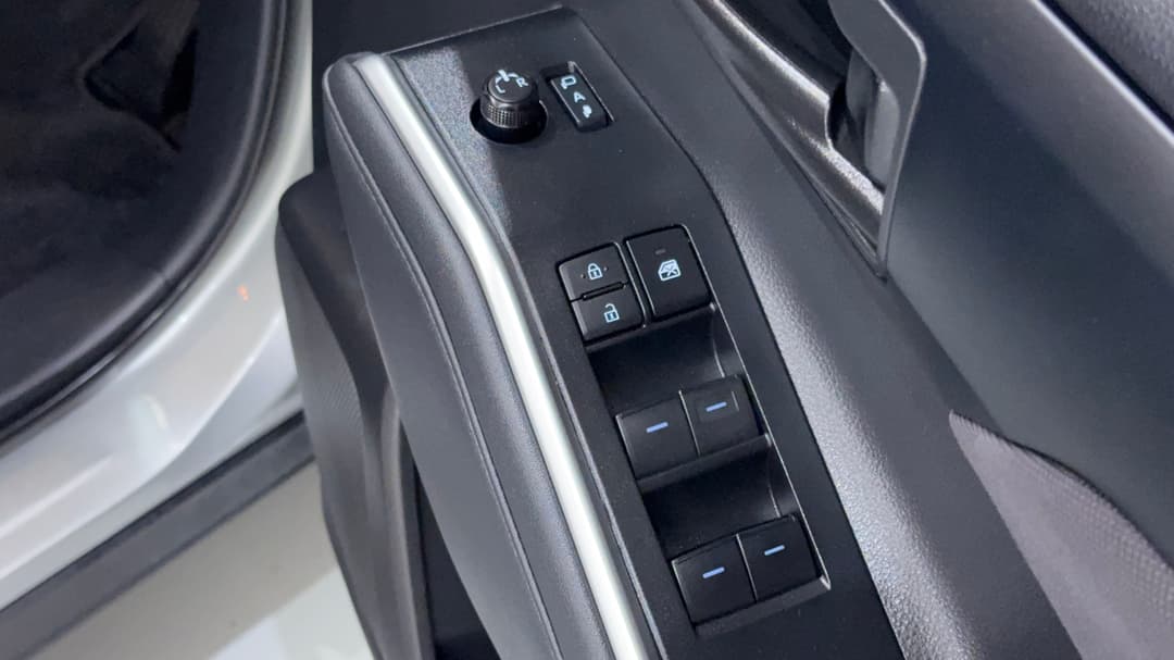 2022 Toyota Kluger Gx 2WD, Automatic, 60126 km, Drivers Side Door Panel Controls