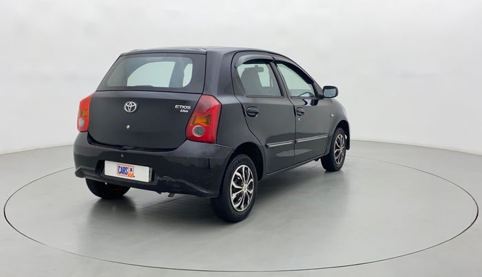 2012 Toyota Etios Liva G, Petrol, Manual, 1,21,795 km, Right Back Diagonal