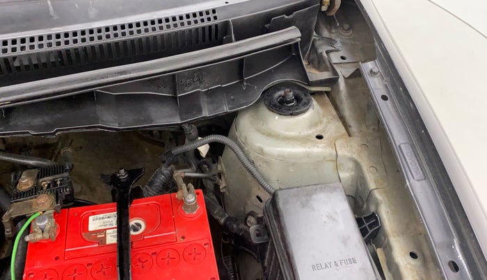 2012 Toyota Etios Liva G, Petrol, Manual, 1,21,795 km, Left Apron - Apron damaged/repaired