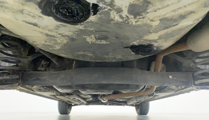 2012 Toyota Etios Liva G, Petrol, Manual, 1,21,841 km, Rear Underbody