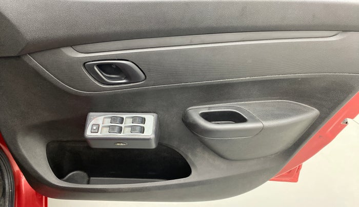 2017 Renault Kwid RXL, Petrol, Manual, 39,130 km, Driver Side Door Panels Control
