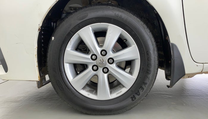 2018 Toyota Corolla Altis G DIESEL, Diesel, Manual, 52,720 km, Left Front Wheel