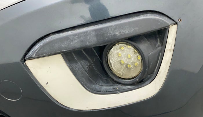 2019 Tata NEXON XMA PETROL, Petrol, Automatic, 69,521 km, Left fog light - Not working