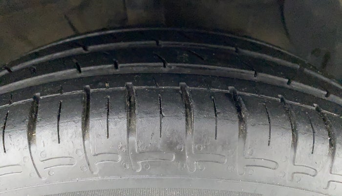 2019 Hyundai GRAND I10 NIOS SPORTZ 1.2 AT, Petrol, Automatic, 12,867 km, Right Front Tyre Tread