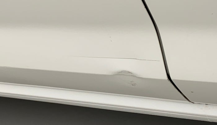 2011 Volkswagen Vento HIGHLINE PETROL AT, Petrol, Automatic, 78,439 km, Front passenger door - Slightly dented