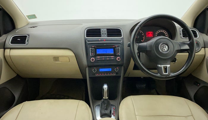 2011 Volkswagen Vento HIGHLINE PETROL AT, Petrol, Automatic, 78,439 km, Dashboard