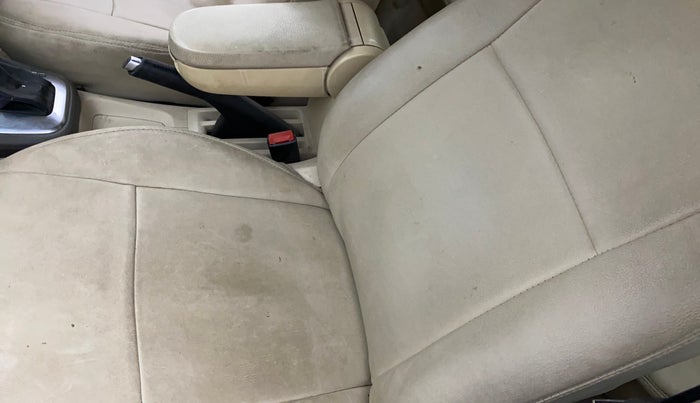 2011 Volkswagen Vento HIGHLINE PETROL AT, Petrol, Automatic, 78,439 km, Front left seat (passenger seat) - Cover slightly torn