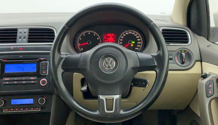 2011 Volkswagen Vento HIGHLINE PETROL AT, Petrol, Automatic, 78,439 km, Steering Wheel Close Up