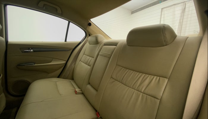 2012 Honda City 1.5L I-VTEC V MT, Petrol, Manual, 91,243 km, Right Side Rear Door Cabin