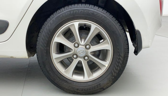 2016 Hyundai Grand i10 ASTA (O) AT 1.2 KAPPA VTVT, Petrol, Automatic, 62,603 km, Left Rear Wheel