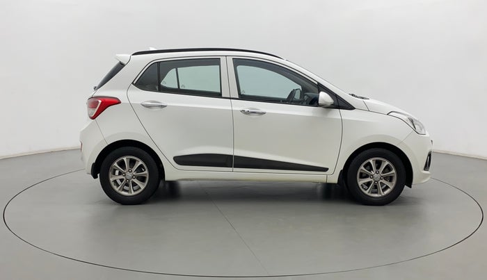 2016 Hyundai Grand i10 ASTA (O) AT 1.2 KAPPA VTVT, Petrol, Automatic, 62,603 km, Right Side View
