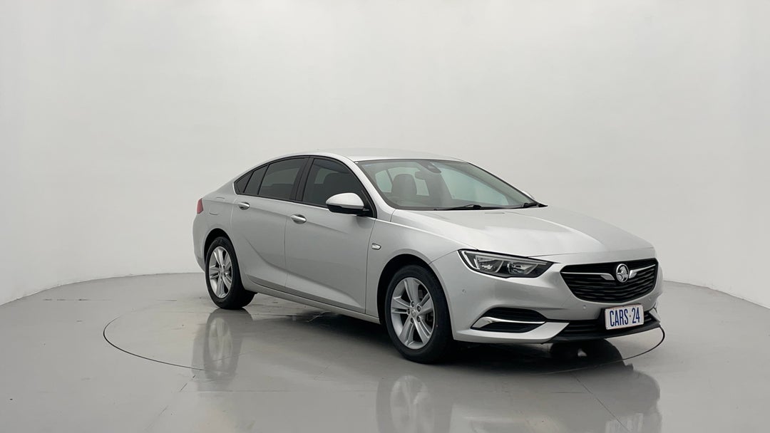 Right Front Diagonal (45- Degree) View