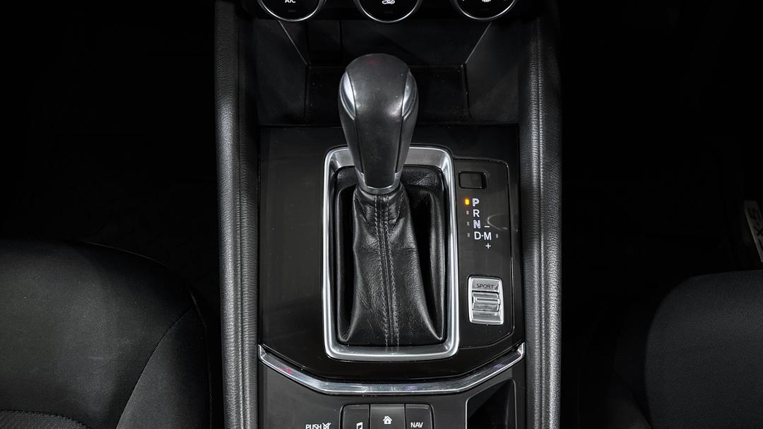 2019 Mazda CX-5 Maxx (4x2), Automatic, 92989 km, Gear Lever 