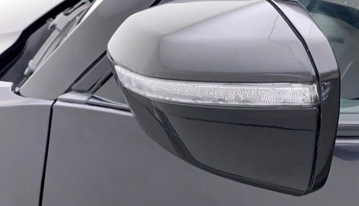 2022 Tata Safari XZA PLUS DARK EDITION, Diesel, Automatic, 48,544 km, Left rear-view mirror - Indicator light has minor damage