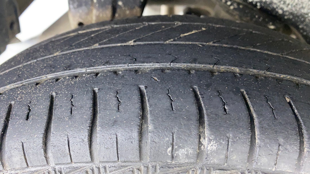 Right Rear Tyre Tread