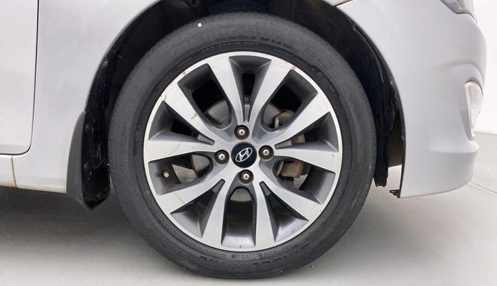 2016 Hyundai Verna FLUIDIC 1.6 SX CRDI, Diesel, Manual, 80,749 km, Right Front Wheel