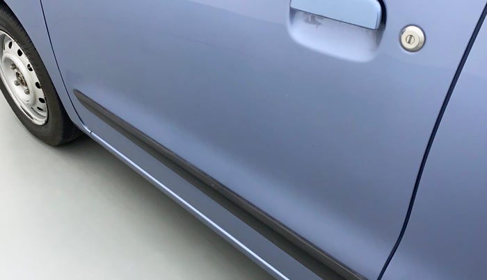 2017 Maruti Wagon R 1.0 VXI, Petrol, Manual, 19,251 km, Front passenger door - Slightly dented