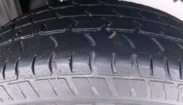2019 Maruti Alto K10 VXI P, Petrol, Manual, 46,892 km, Left Rear Tyre Tread