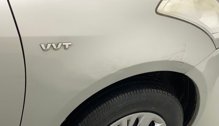2014 Maruti Swift VXI, Petrol, Manual, 37,659 km, Right fender - Slightly dented